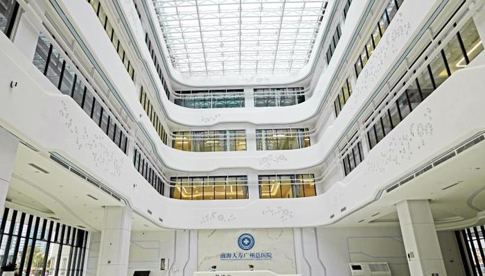 前海人寿广州总医院：医生护士院内居住 到岗仅需5分钟