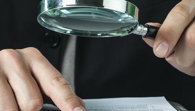 骗取多人钱财用于线上赌博，广西西林农商行原职工因诈骗罪被判14年