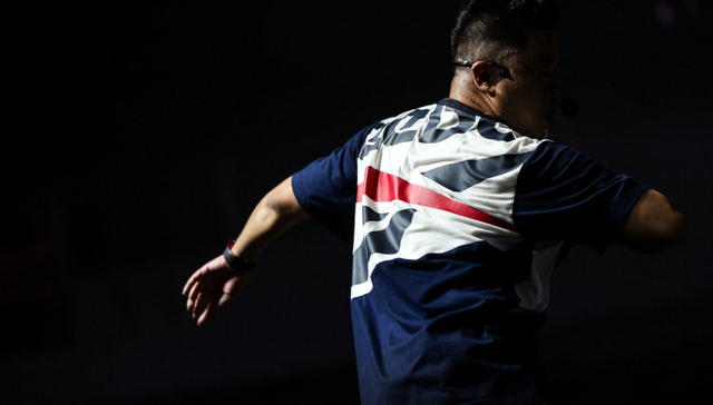 阿迪达斯,出售,锐步,运动品牌,中国市场,特步,李宁