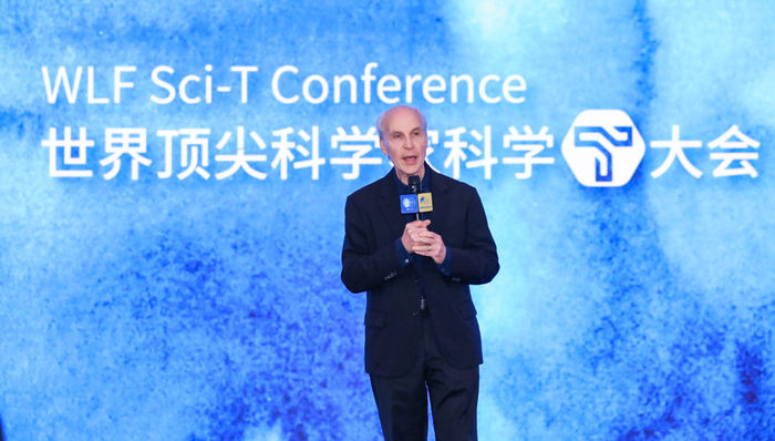 诺奖得主罗杰·科恩伯格：选择科学事业代表了巨大的牺牲和热爱