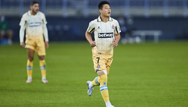 武磊伤愈复出替补登场，西班牙人完胜领跑西乙积分榜