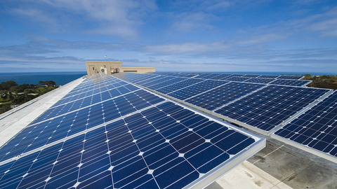 光伏板块分化！光伏玻璃供需紧张价格大涨，组件承压隆基股份盘中跳水