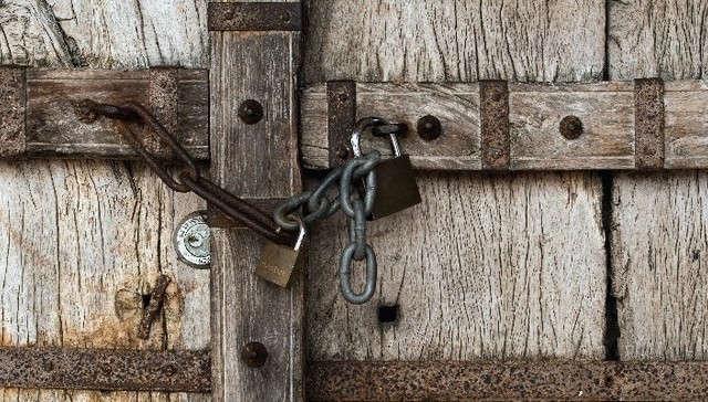 Are international businesses clocking out of the ‘World’s Factory’?