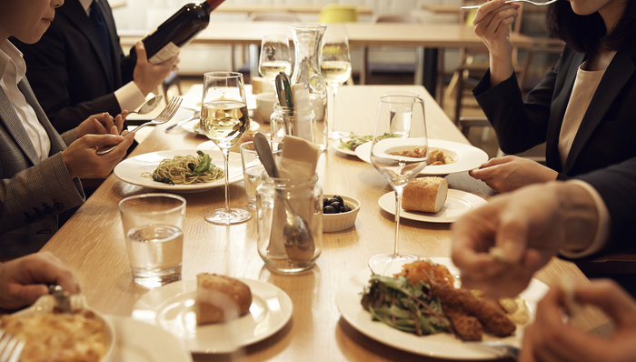 白领午餐如何消费？超6成控制在20元以内