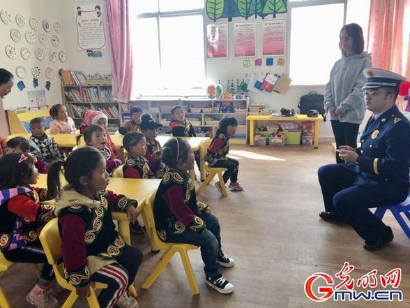 【追梦火焰蓝】凉山彝族村寨建起微型消防站 筑牢因灾返贫“防火墙”