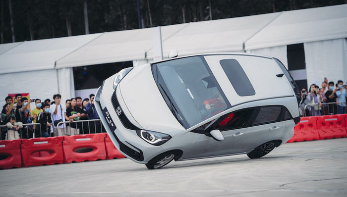 256台改装车和典藏车，广汽本田办了一场比车展还牛的展会