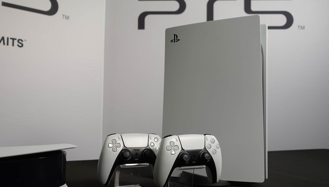 索尼PS5上手试玩：更大更肥，想让你感受到次世代游戏体验
