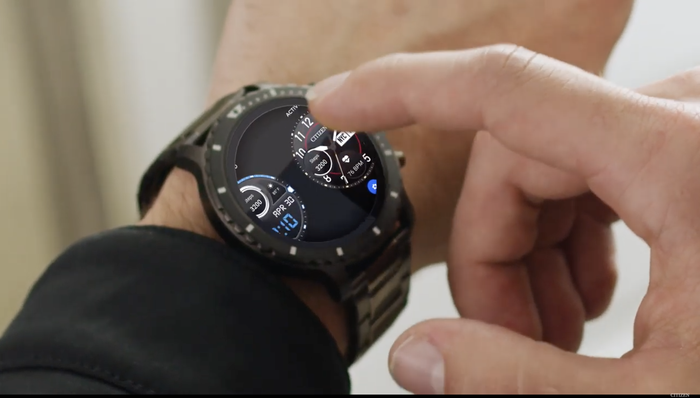 全数字屏幕智能腕表是传统表圈的新机遇吗？