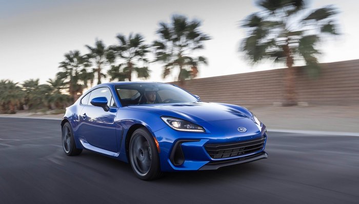 平民轿跑斯巴鲁BRZ迎换代，为什么却长得越来越像特斯拉Model 3？