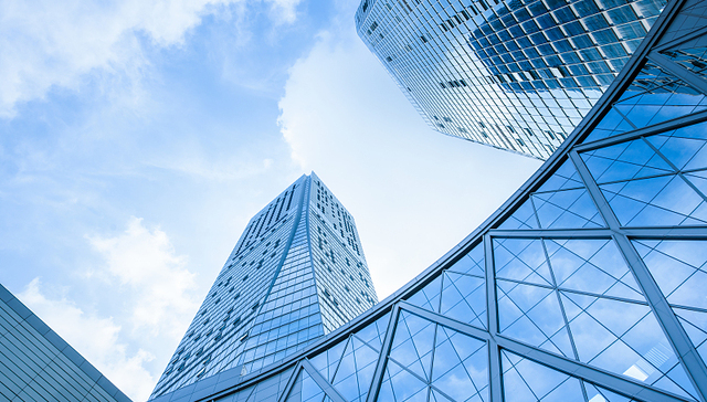 郭树清：坚定不移打好防范化解金融风险攻坚战