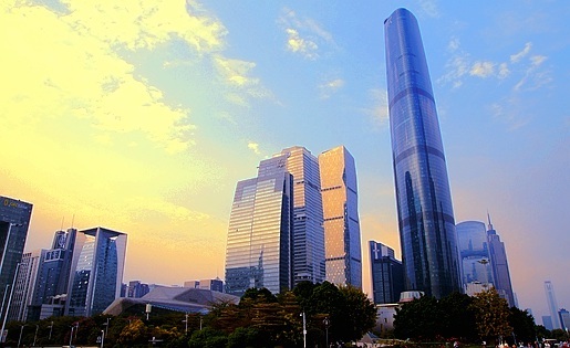 合景悠活能否“鲸吞”9亿平米雪松物业？