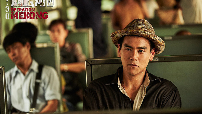 影业,博纳,绿色通道,影视公司,套现,庄园,村民入股,小股东,反哺,影视产业