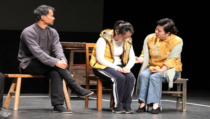 互动体验心理剧,小艺的故事,留守儿童,真实案例,上海惠迪吉公益人心理关爱中心