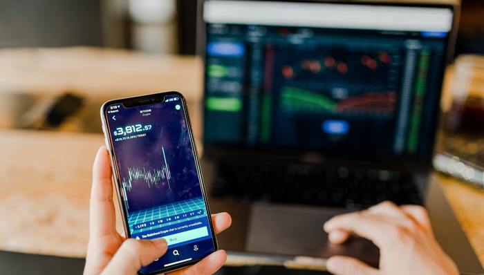 “牛市旗手”助推沪指重回3400！国联证券涨停，中金市值飙升破2千亿