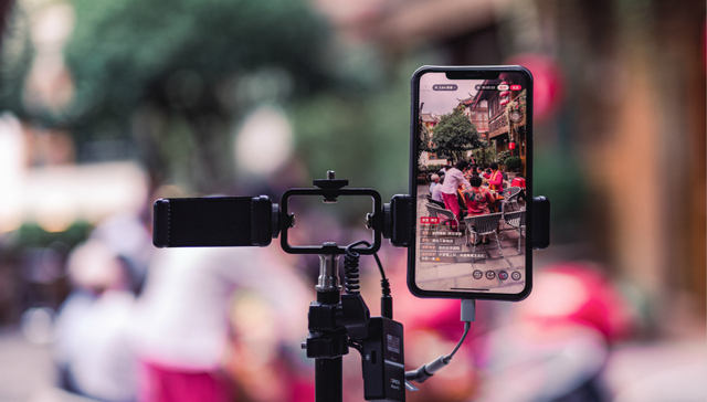 视频直播,秀场直播,商业模式,打赏,未成年人保护