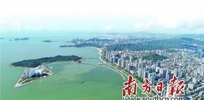 珠海谋划到2025年，将高质量完成“十四五”规划目标，建设粤港澳大湾区重要门户枢纽、珠江口西岸核心城市和沿海经济带高质量发展典范取得重要进展。关铭荣 摄