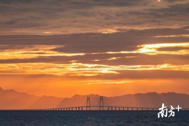 11月14日早上，在珠海海边的一个驿