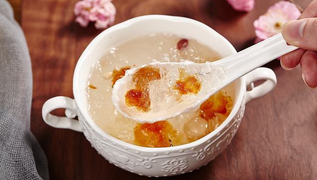 辛巴,直播电商,燕窝