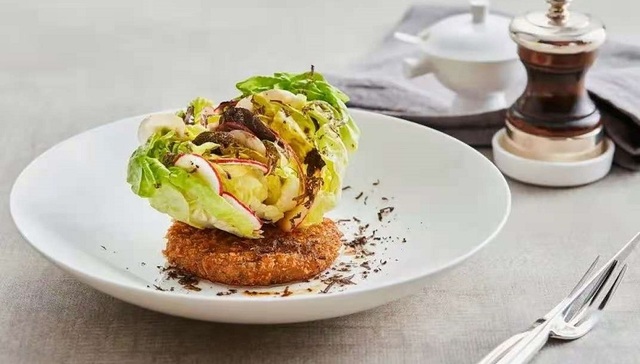 双立人出真空保鲜盒，天真鲜打原果戴上手织小帽子 | 美食情报