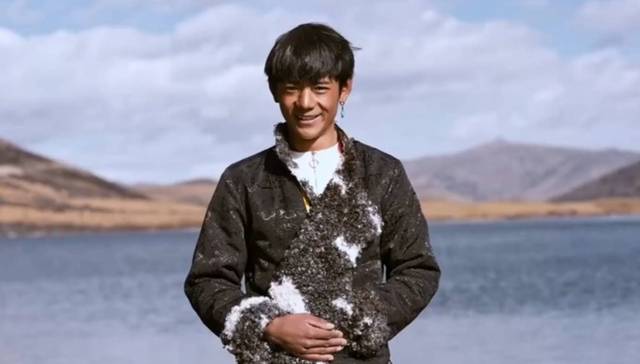 丁真,旅游,理塘