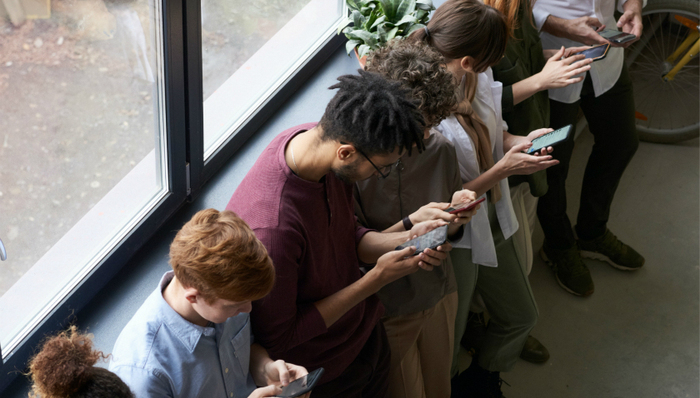 微博,商业模式,热搜,粉丝文化