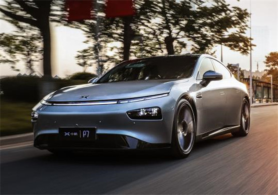 特斯拉,小鹏汽车