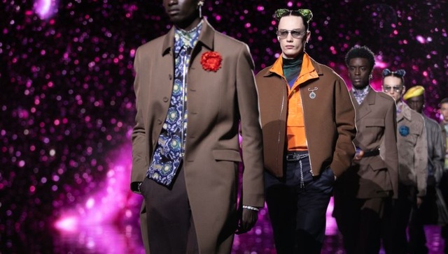 时尚品牌在后疫情时代如何办秀？迪奥提供了一种新答案