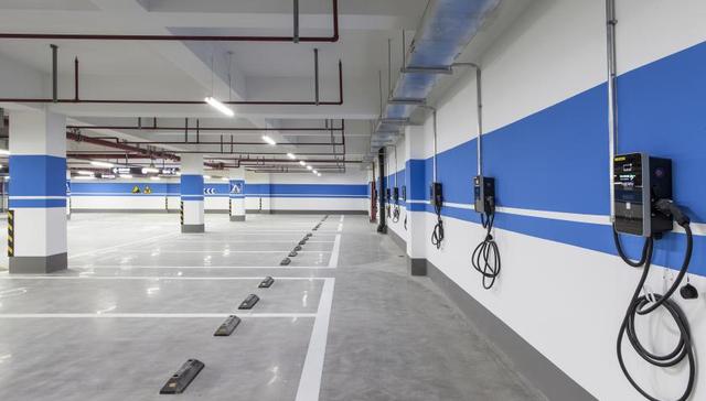 宁德时代,充电桩