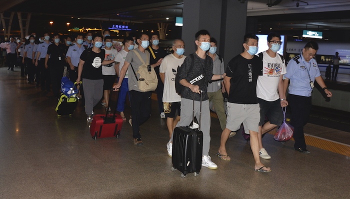 跨境赌博；上海公安；