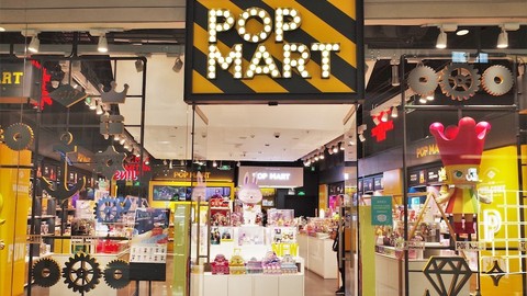 “盲盒之王”狂奔上市，泡泡玛特的泡泡会不会破？