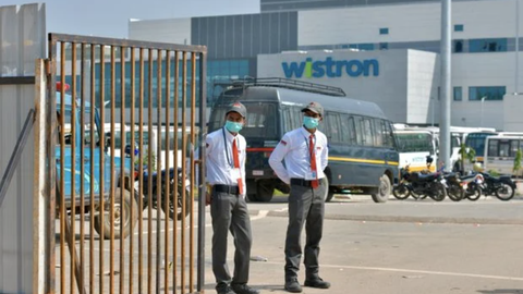 苹果印度代工厂暴动，台资企业西进“受伤”