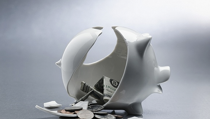 “纳斯达克中国互金第一股”和信贷500万出售网贷业务，近60亿待收余额仍无解