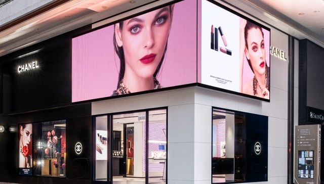 向非一线市场拓展，香奈儿选择从开美妆店开始