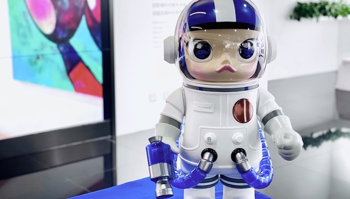 泡泡玛特联合航天公司，Molly 宇航员正式出道 | 发现好物