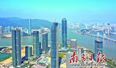 澳携手全力推进横琴粤澳深度合作区建设,助力澳门经济适度多元发展。图为横琴金融岛。关铭荣 摄