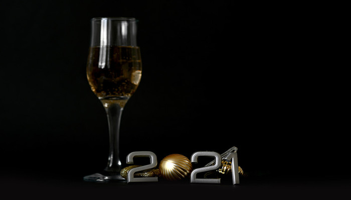 今年上涨82%的白酒股，明年还能继续牛吗？| A股2021投资策略①