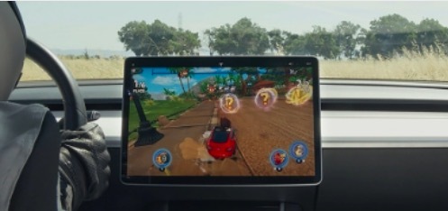 又推3款新游戏，特斯拉快把车变成游戏机了