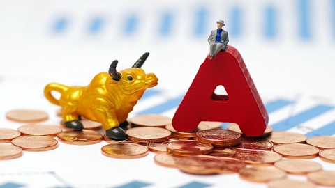 A股2020圆满收官！创业板指全年涨幅65%，北向资金净买入超2000亿元