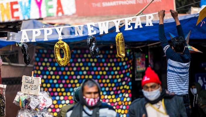 确诊,新增,疫苗,封锁,变异,方舱