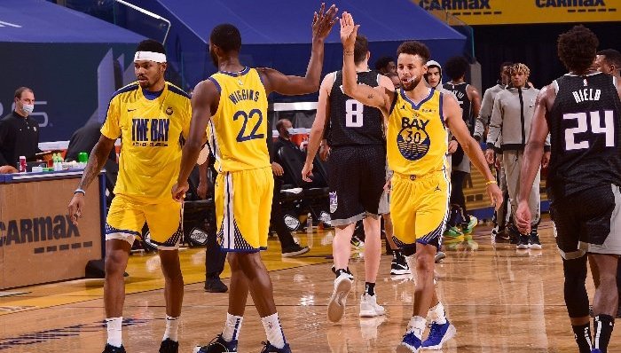 库里状态神勇引领球队，勇士队走回正轨