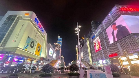 涉嫌走私，疯狂的华强北美妆按下暂停键