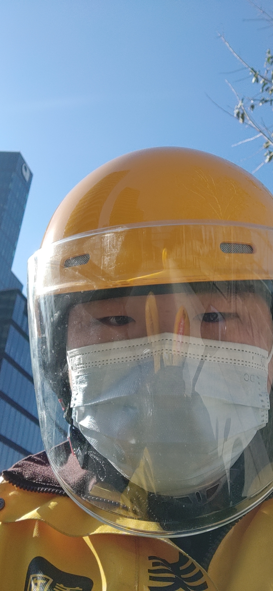 王镇海自拍 受访者供图