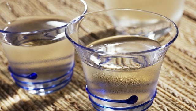 半日市值蒸发近2000亿，A股醉酒行情到头了？