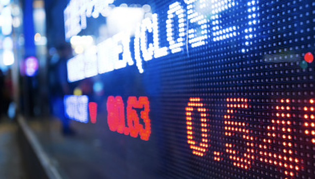 【焦点复盘】70股涨停！外资扫货逾80亿，资金继续聚焦大市值龙头