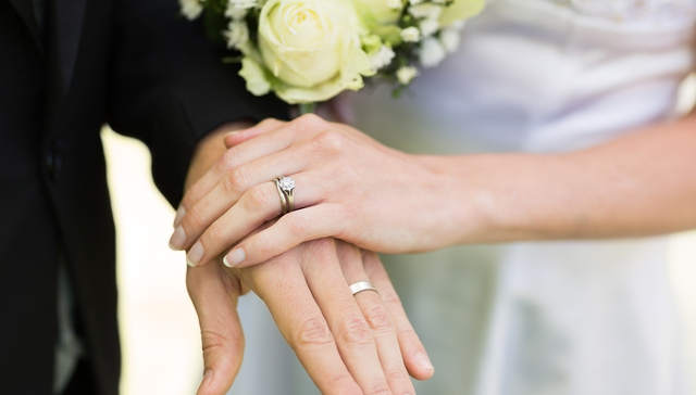 中国男女婚恋观报告：不同性别对月收入要求相差近三倍