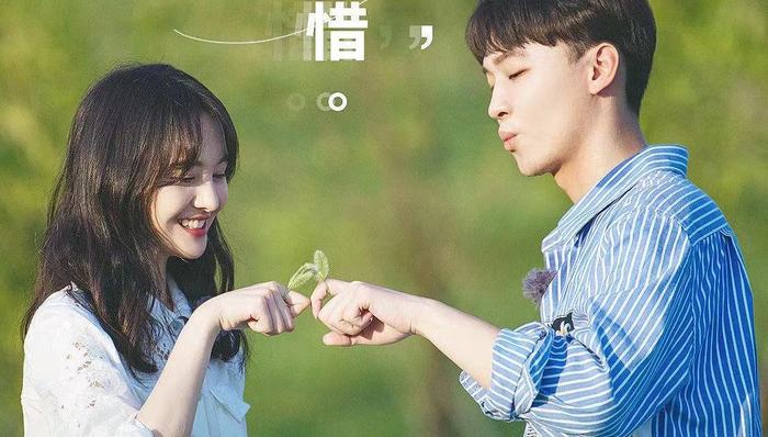 郑爽前男友微博发文曝光孩子照片 两人的借贷纠纷案或于明日开庭