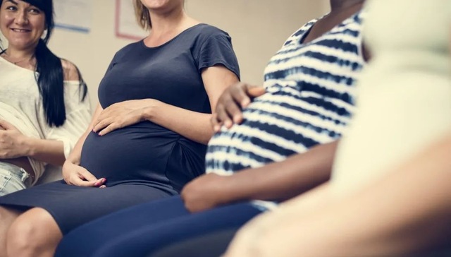 起底代孕背后黑产链：地下机构超400家，暴利高达60%