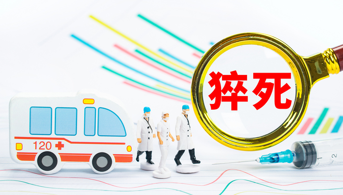 这届年轻人担心猝死：左手熬夜，右手养生