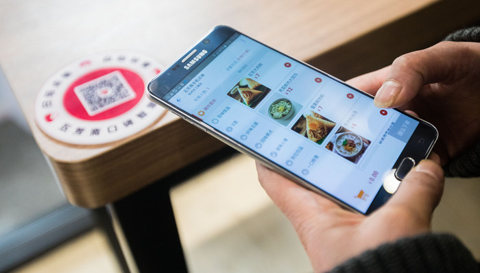 【深度】二维码背后的隐忧：扫码点单之后，谁从餐桌上拿走了你的信息？