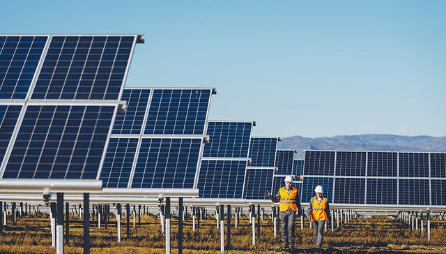 协鑫集成定增成功，助推光伏+半导体双主业战略落地